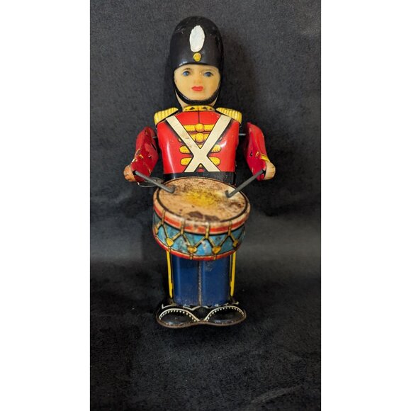Vintage Tin Toy Drummer Soldier Wind-Up Made In Japan Collectible 7" Drummer - Picture 1 of 12